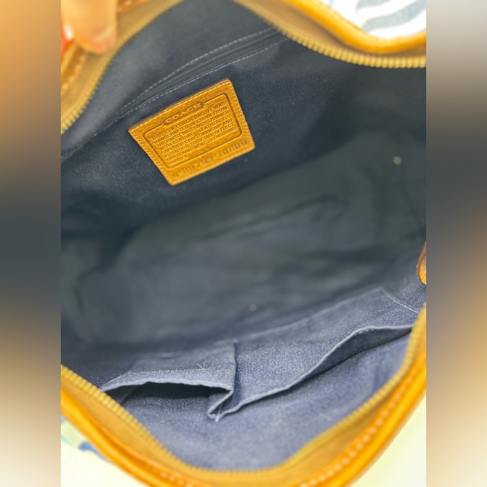 2007 Coach XL Ergo Patchwork - Picture 11 of 16